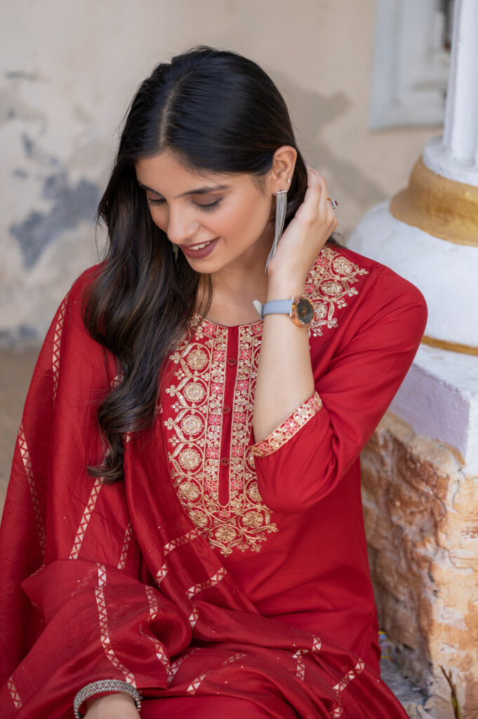 Rich Red Cotton Blend Embroidered Kurta Pant Set with Silk Jacquard Dupatta – XXL